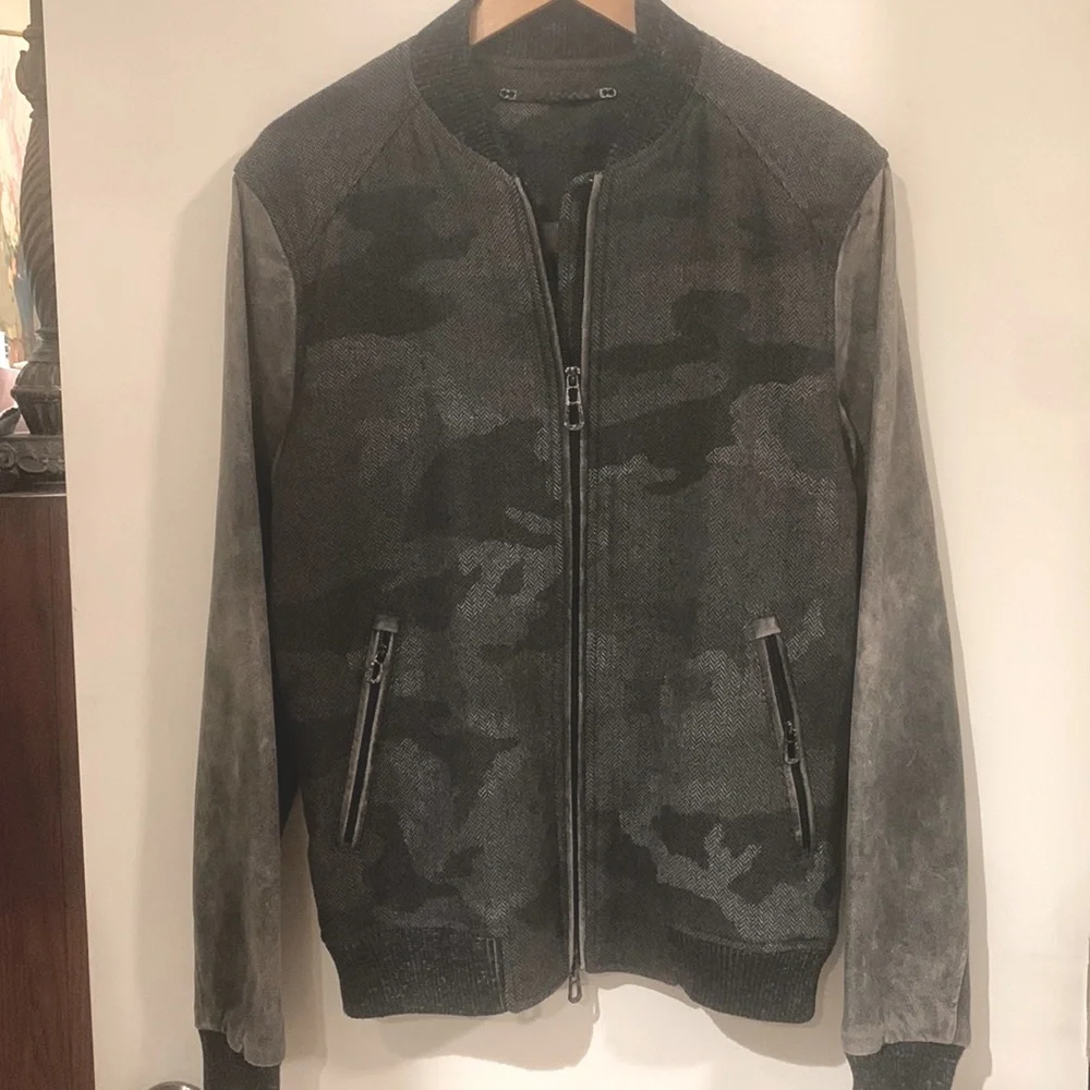 Robert Graham Jacket - Picture 2 of 3